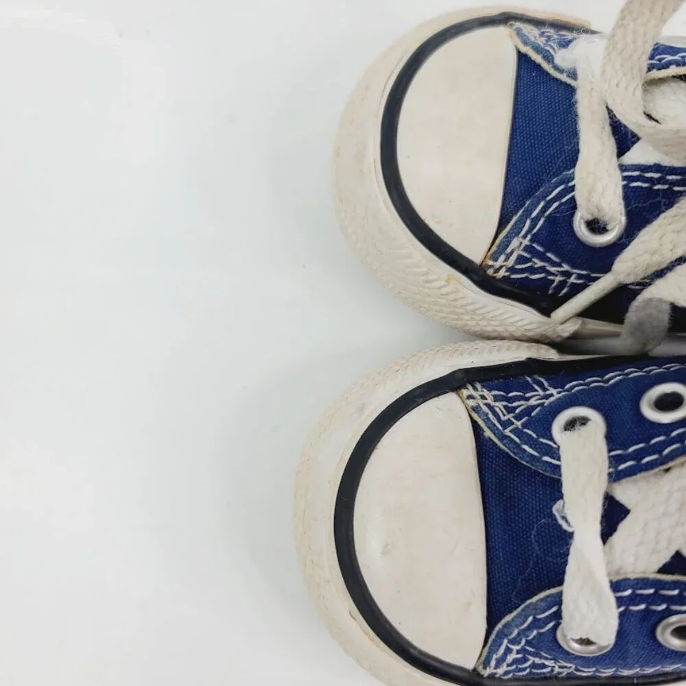 Converse Boy's Blue Chuck All Star‎ Denim Low Top Athletic Sneaker Size US 4